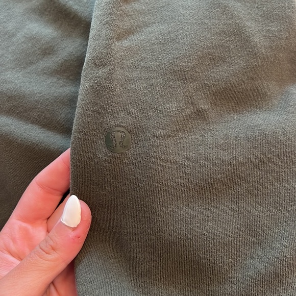 Lululemon joggers - Picture 2 of 2